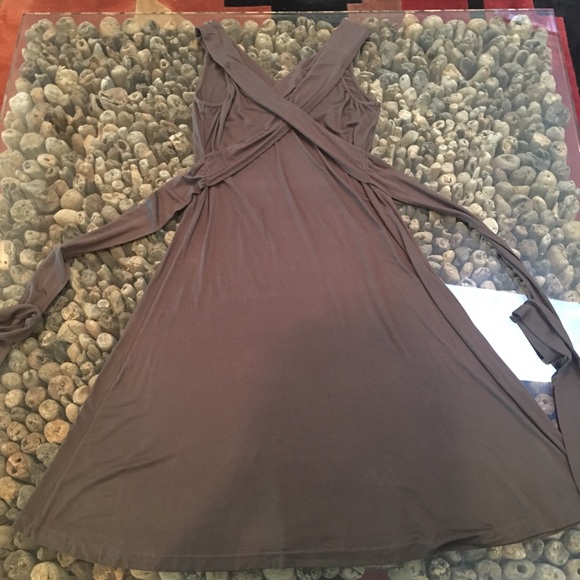 BANANA REPUBLIC multi strapped dress. - Picture 3 of 8